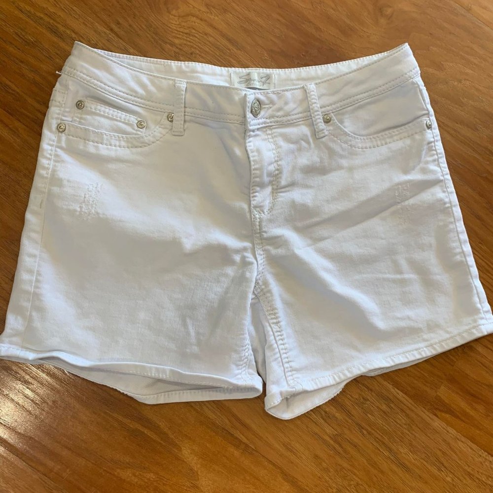 Brand 7, size 14 white shorts